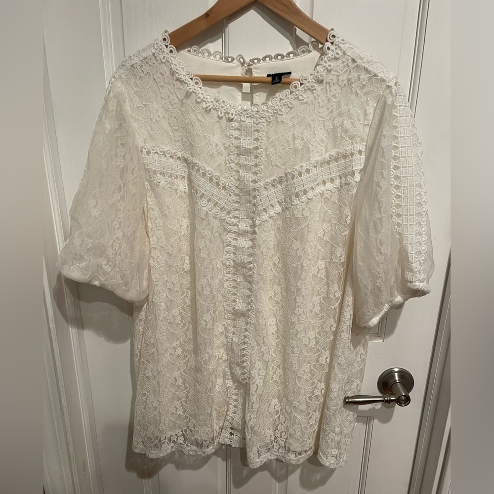 Torrid Cream Lace Blouse Women’s 2